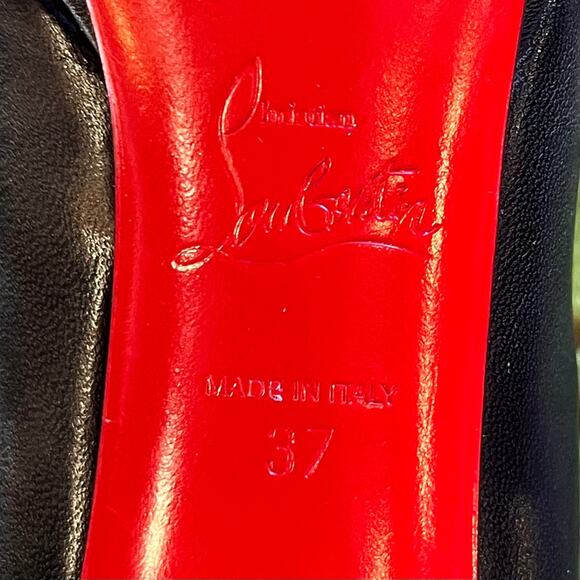 CHRISTIAN LOUBOUTIN Black Leather Pumps SZ 37 (7 US) - Picture 7 of 11